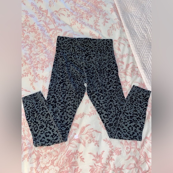 Athleta Animal Print Leggings - Picture 2 of 5